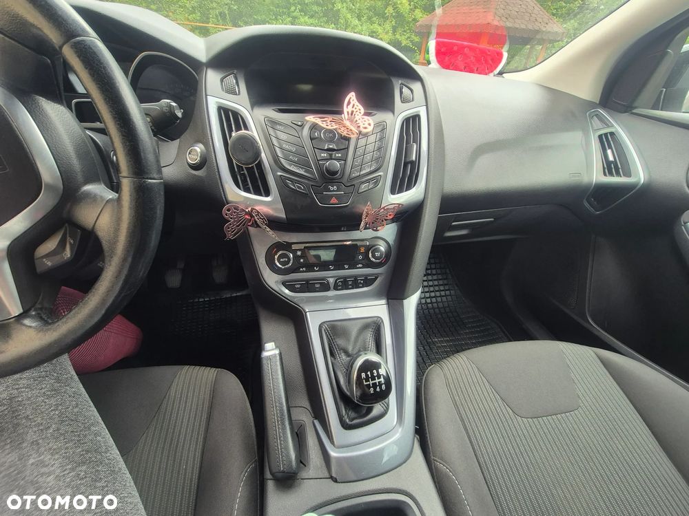 Ford Focus 1.6 TDCi Titanium ECOnetic - 12