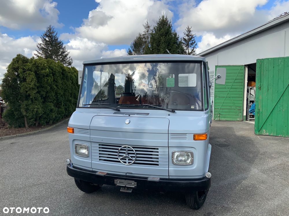 Mercedes-Benz L409/G35 - 2