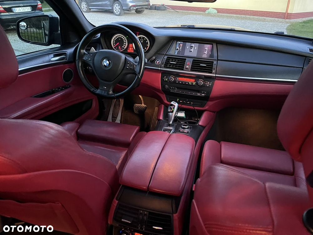 BMW X6M - 15