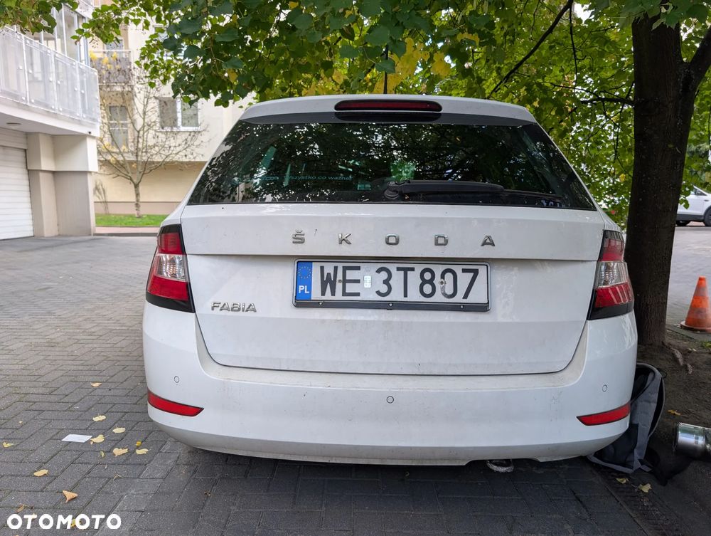 Skoda Fabia 1.0 TSI Ambition - 3