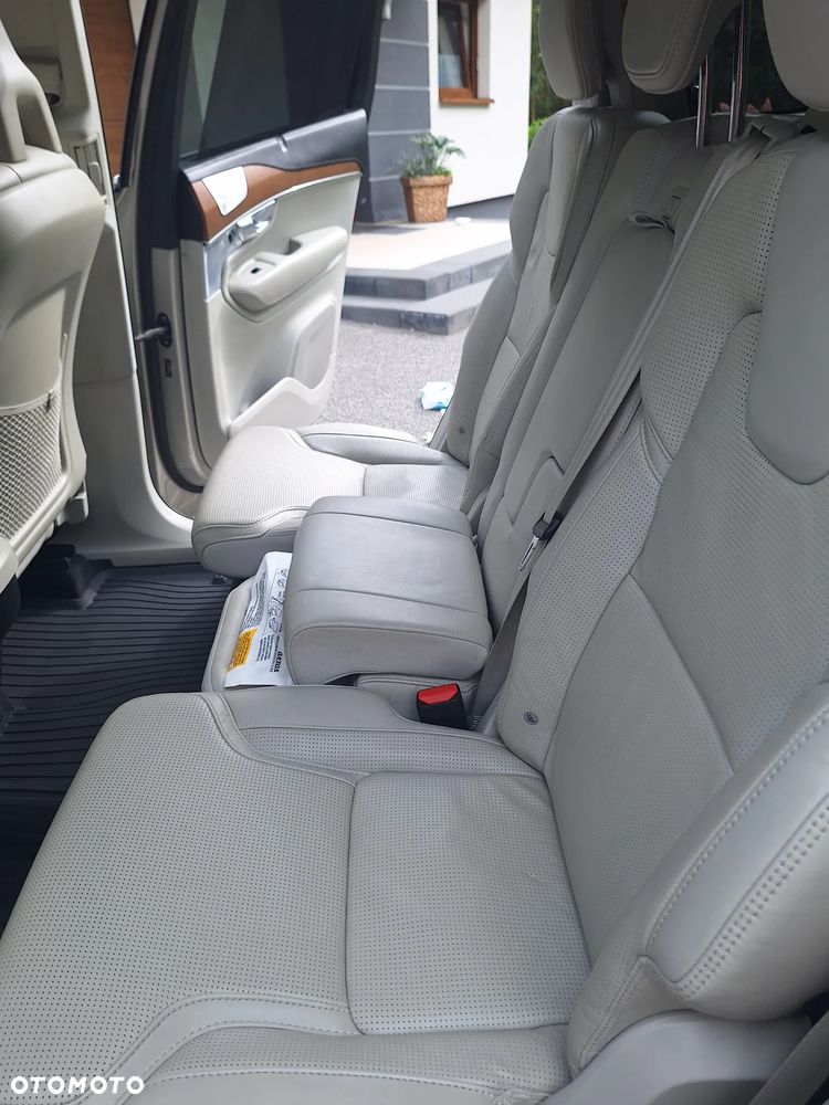 Volvo XC 90 T6 AWD Geartronic Inscription - 24