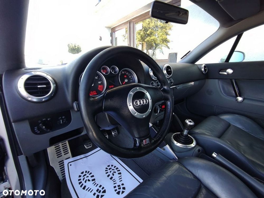 Audi TT Coupé - 9