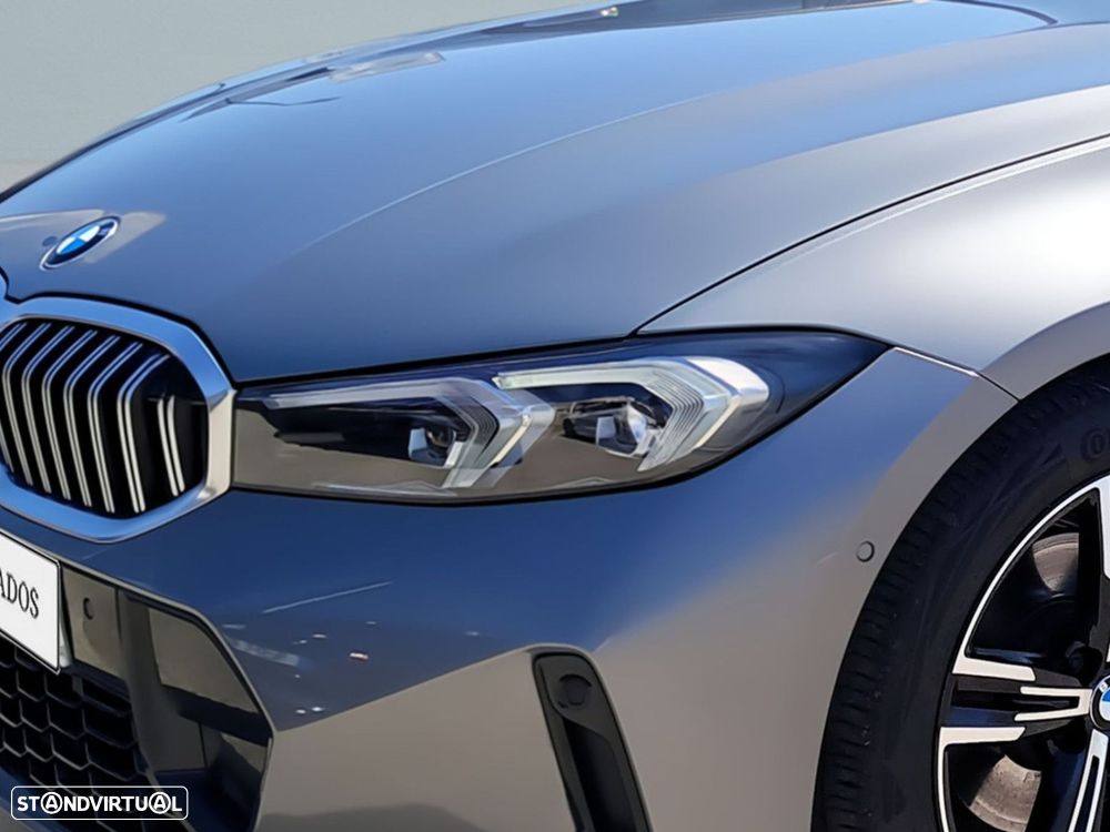 BMW 320 d Pack Desportivo M Auto - 3
