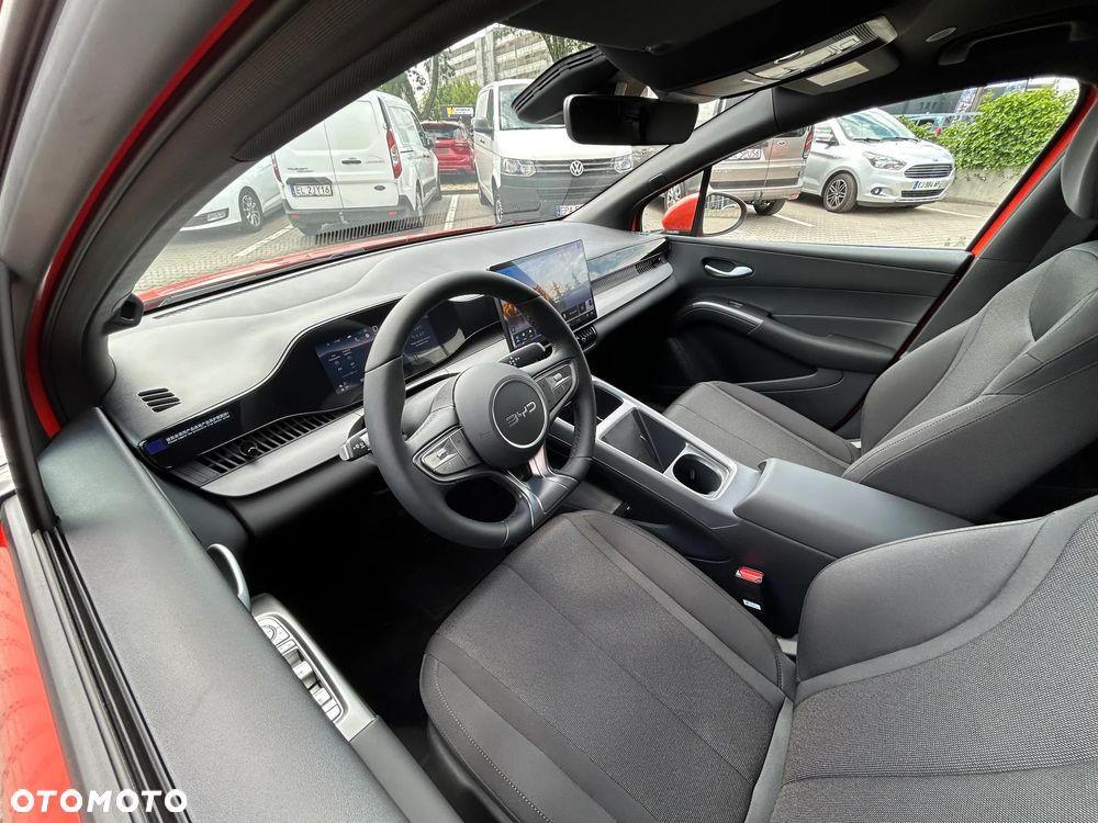 BYD Dolphin G Active E-CVT - 16