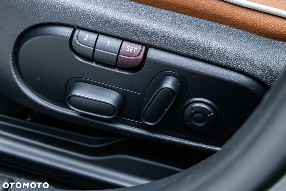 MINI John Cooper Works - 16