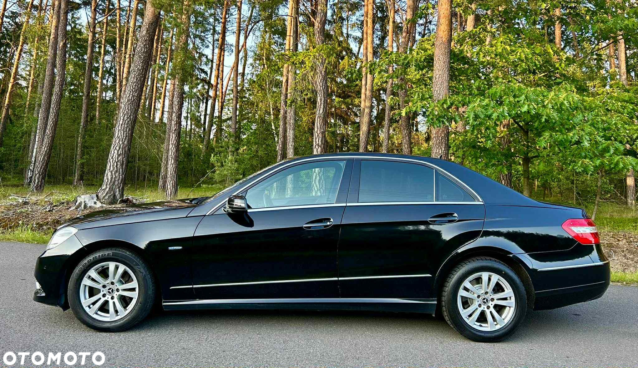Mercedes-Benz Klasa E 250 BlueTEC 9G-TRONIC Avantgarde - 6