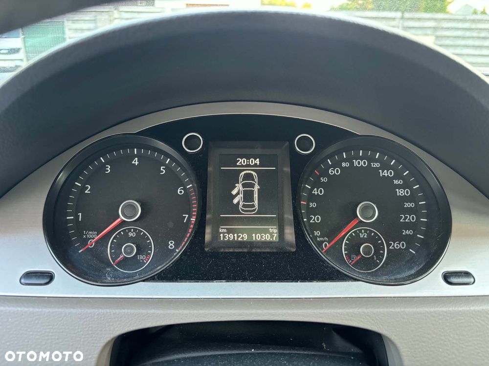 Volkswagen Passat 1.4 TSI Comfortline - 5