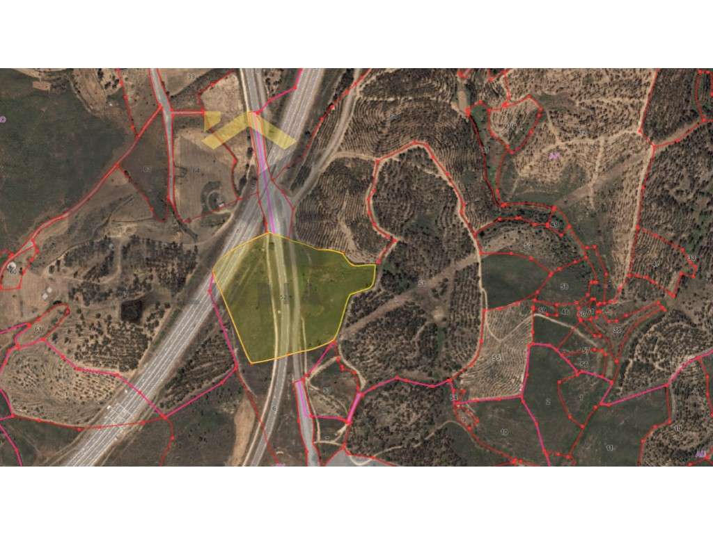 Terreno rústico de 2.38 hectares - Grande imagem: 4/4