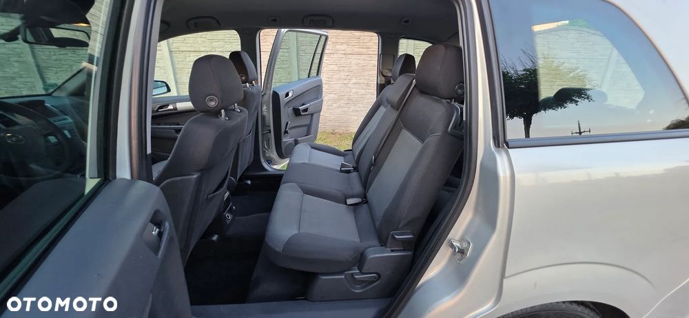 Opel Zafira 1.9 CDTI Edition Plus - 18
