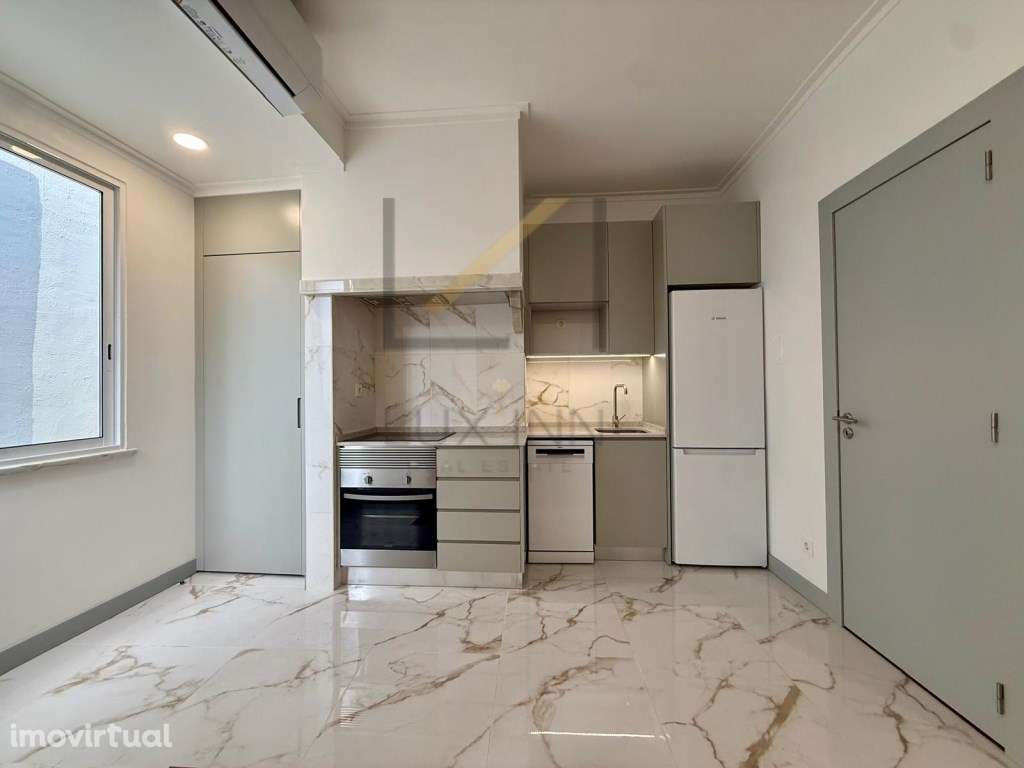 Apartamento totalmente remodelado - pronto a habitar - Grande imagem: 2/21