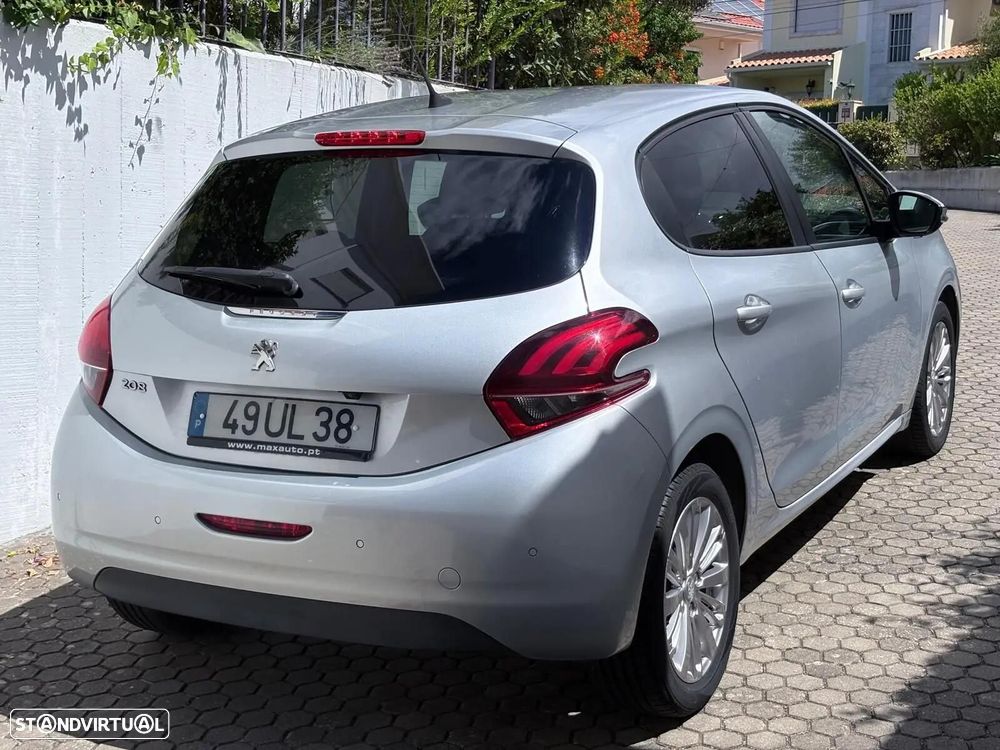 Peugeot 208 1.6 BlueHDi Style - 20