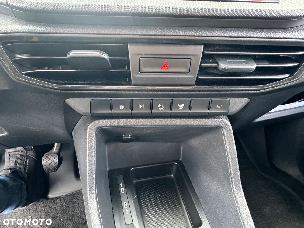 Ford Transit Connect - 15