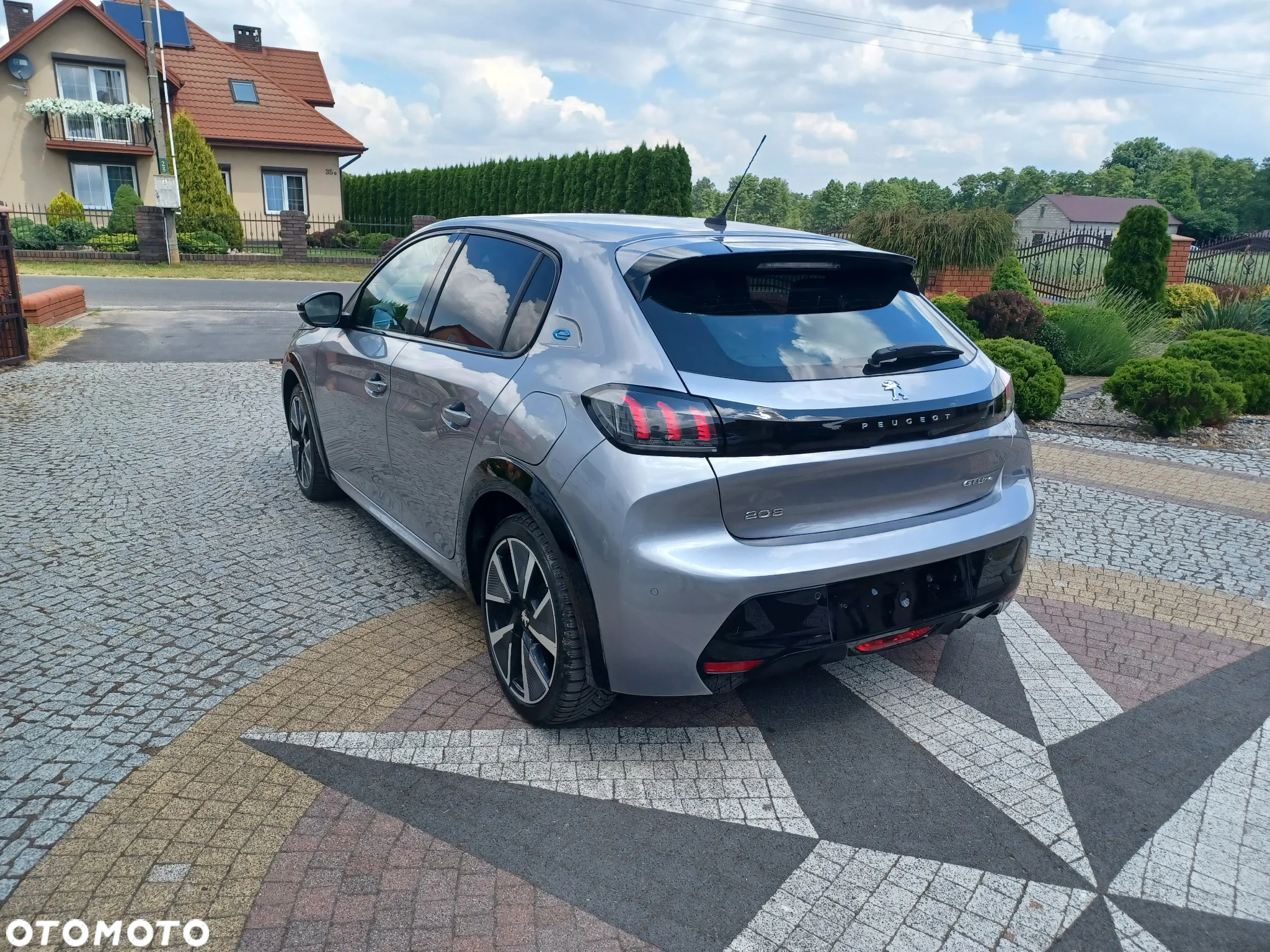 Peugeot 208 e-208 GT Line - 7