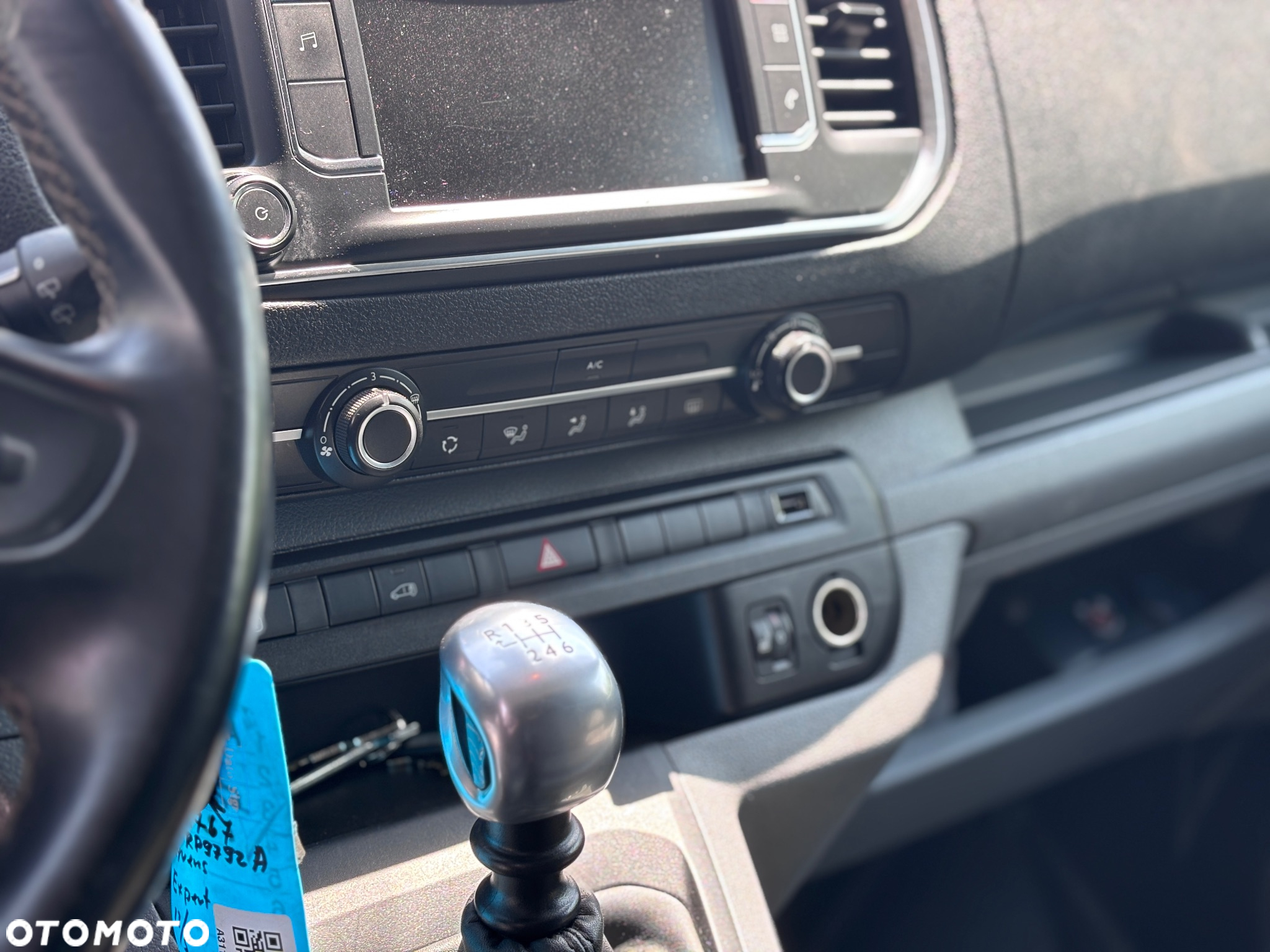 Peugeot Expert - 26