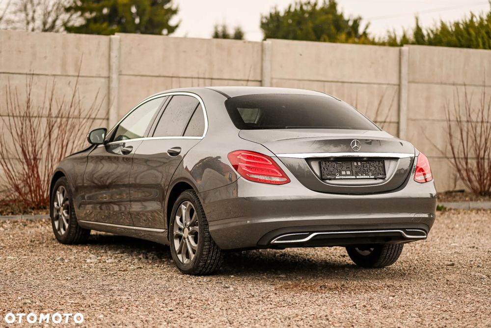 Mercedes-Benz Klasa C 180 (BlueTEC) d 7G-TRONIC - 16