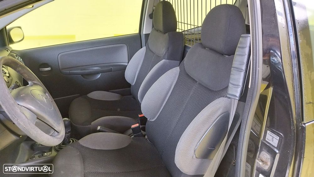 Citroën C2 1.4 HDi VTR - 12