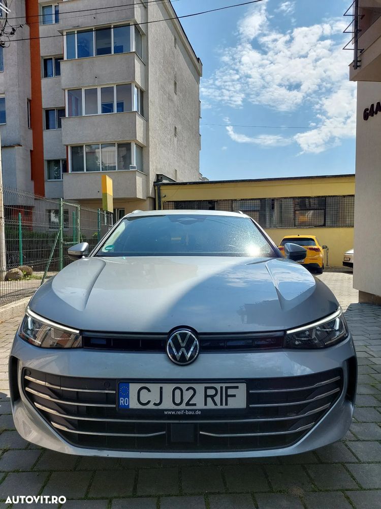 Volkswagen Passat 2.0 TDI DSG Business - 2