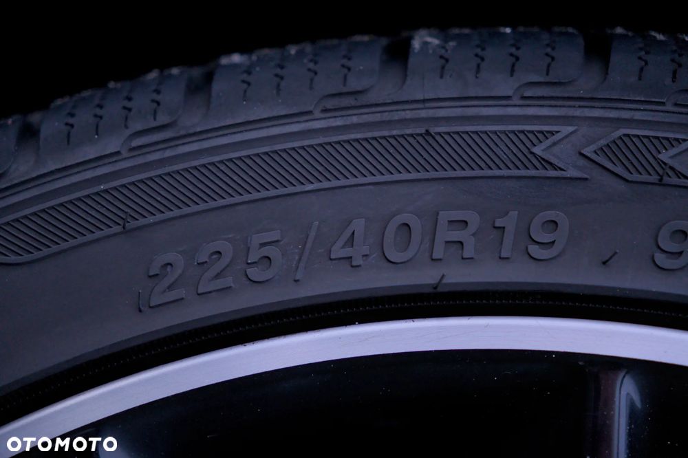 Mercedes-Benz CLA 180 AMG Line - 23