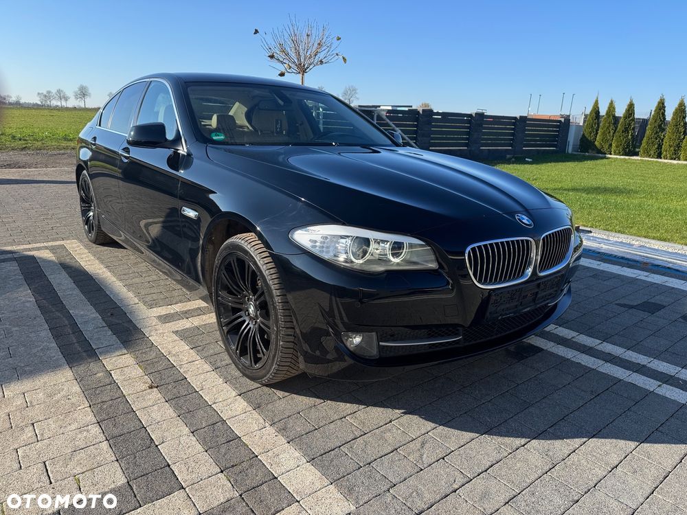 BMW Seria 5 520d Luxury Line - 1