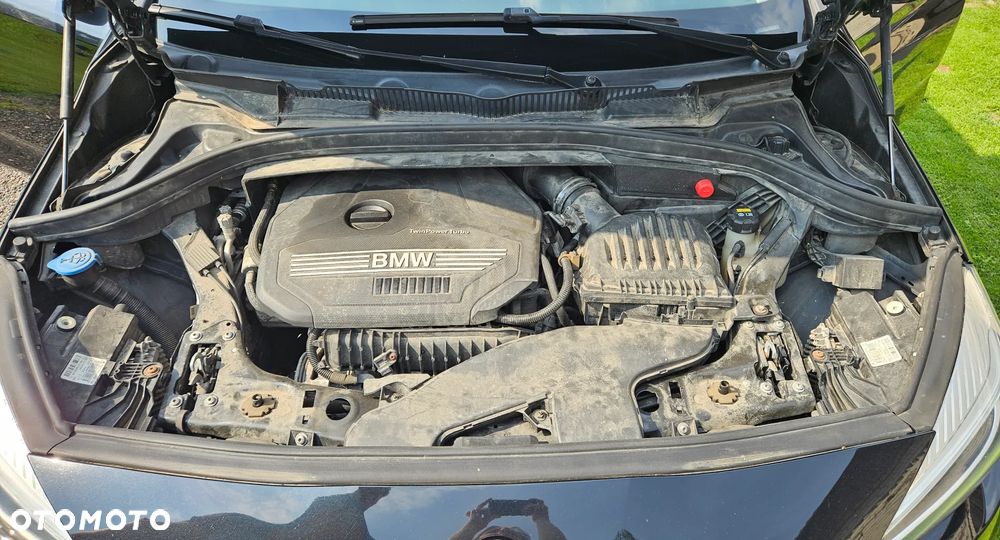BMW Seria 2 218i - 13