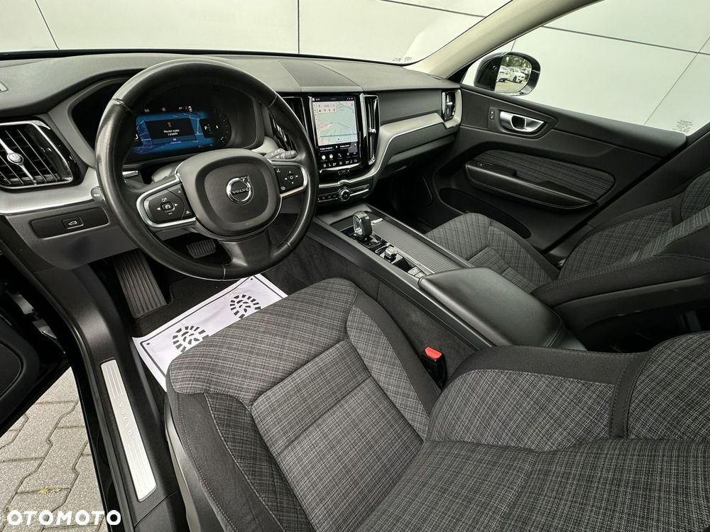 Volvo XC 60 B4 D Core - 13