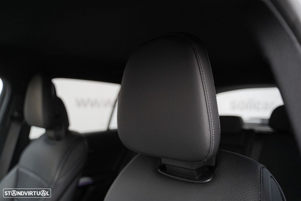 Mercedes-Benz GLC 300 de 4Matic - 32