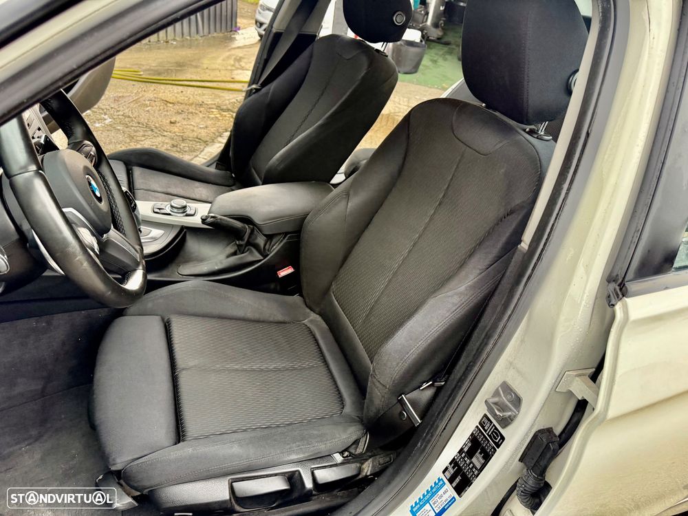 BMW 320 d Auto Pack M - 7