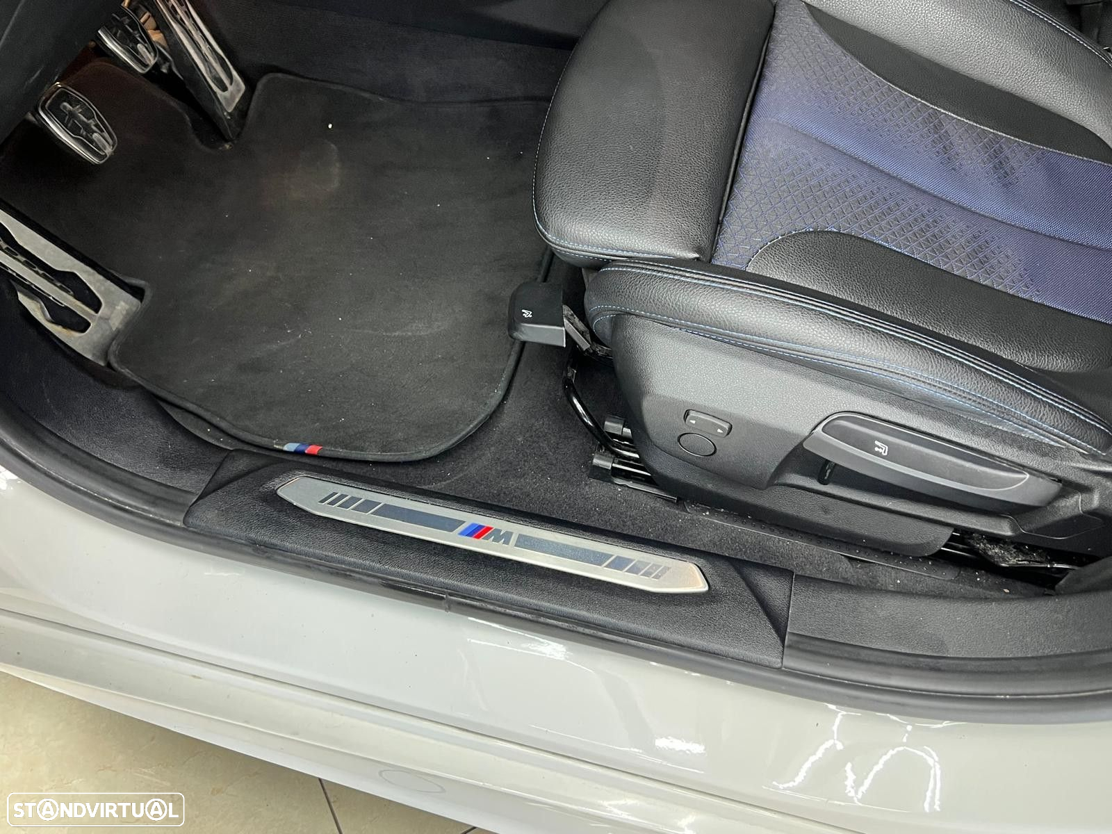 BMW 116 d Pack Desportivo M - 30