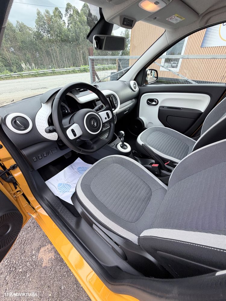 Renault Twingo E-Tech. 22 Urban Night - 12