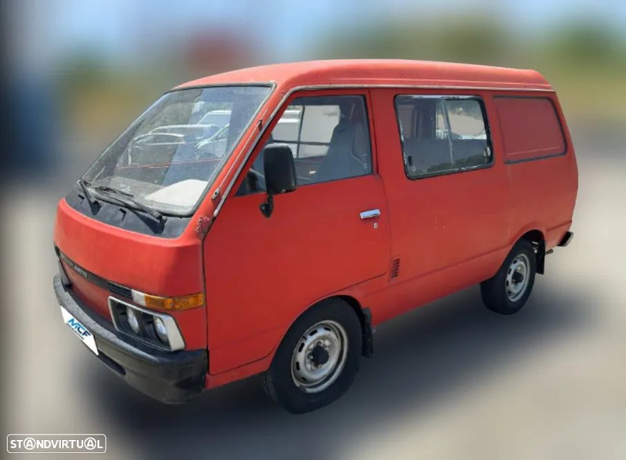 Nissan Vanette 2.0D de 1990 de para peças - 4