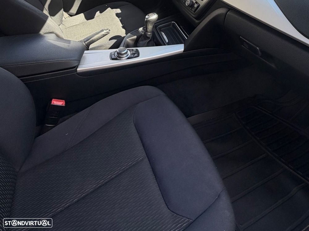 BMW 318 d DPF - 10