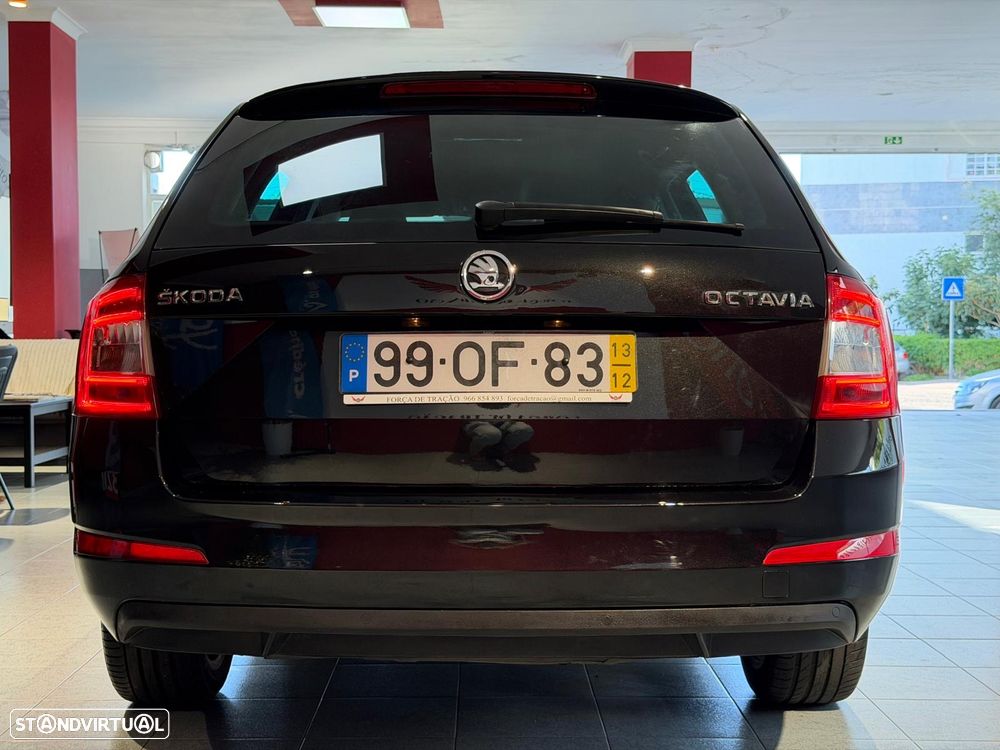 Skoda Octavia Break 1.6 TDi Elegance Pack - 6