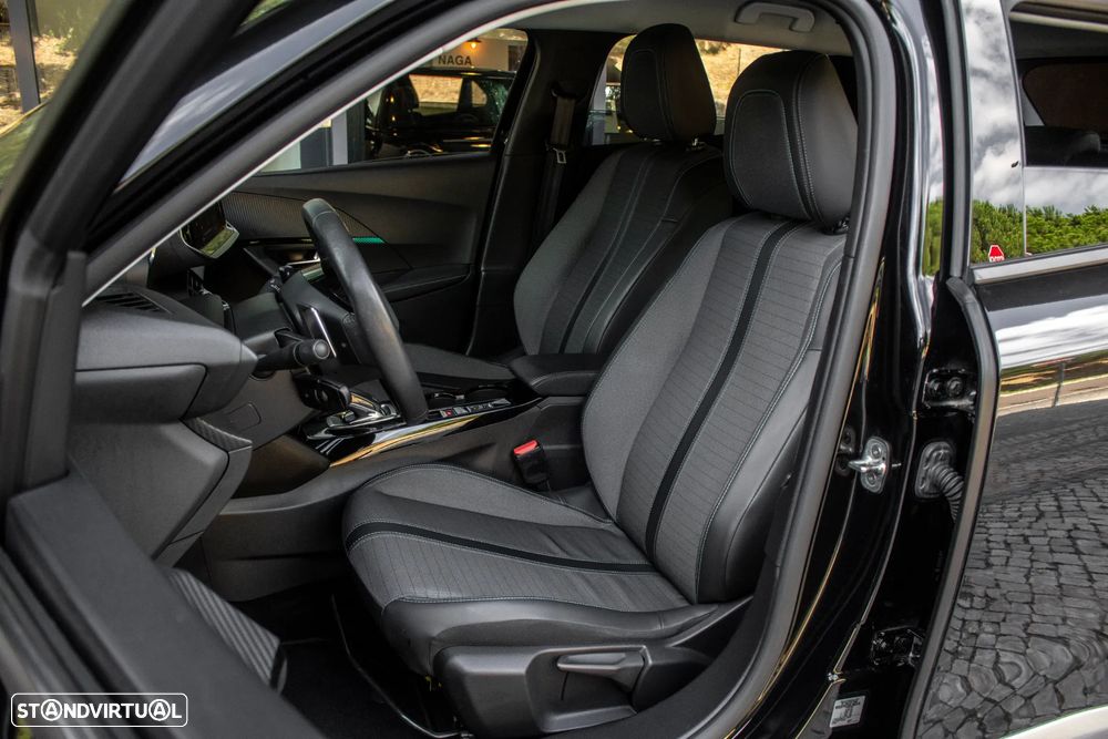 Peugeot 2008 1.5 BlueHDi Allure EAT8 - 25