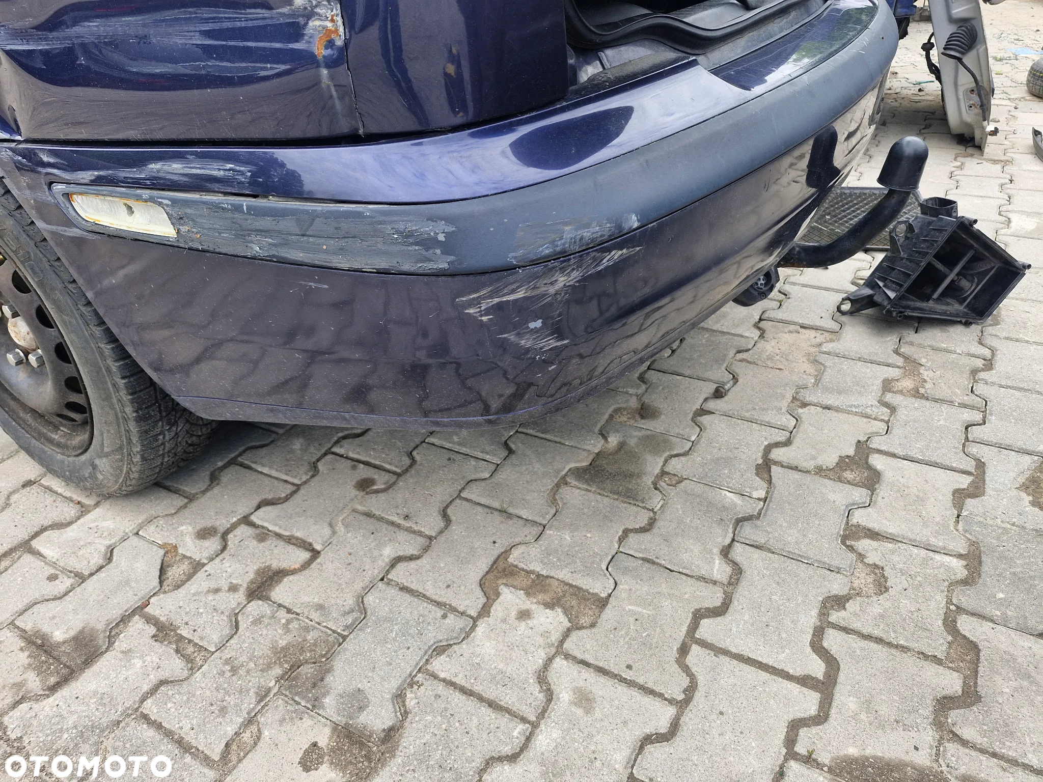 Hak holowniczy VOLVO V40 - 3