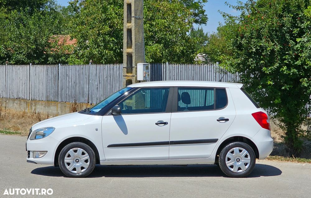 Skoda Fabia 1.2 HTP Fresh - 16