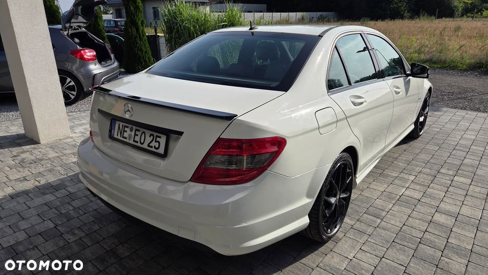 Mercedes-Benz Klasa C - 24