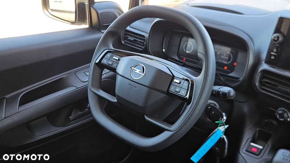 Opel Combo - 12