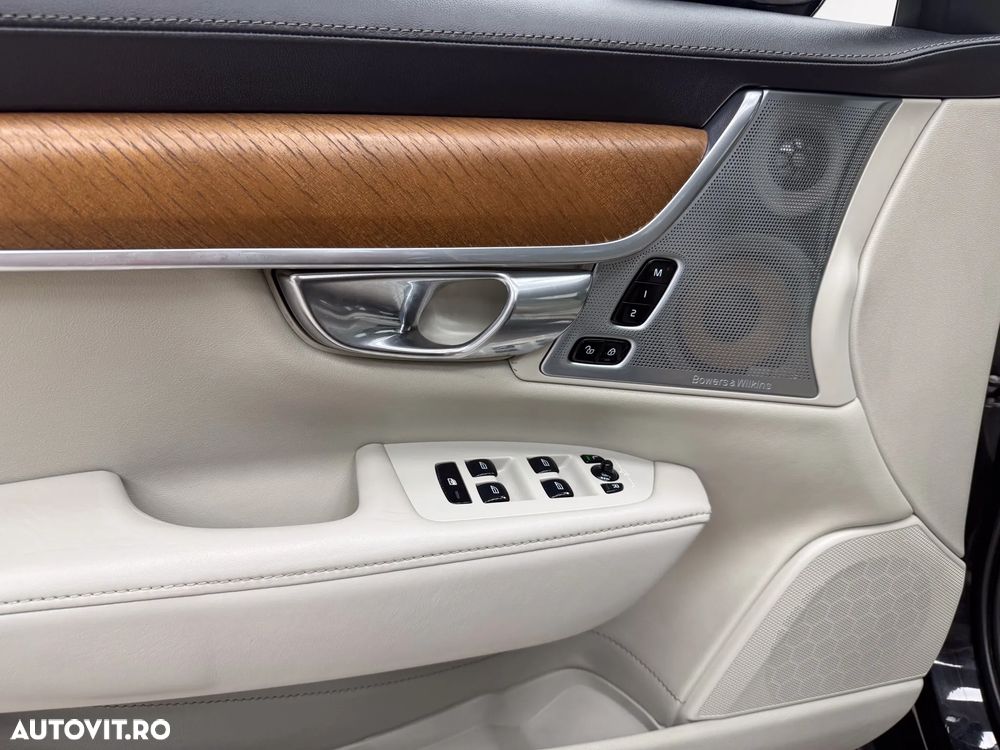 Volvo S90 D5 AWD Geartronic Inscription - 31
