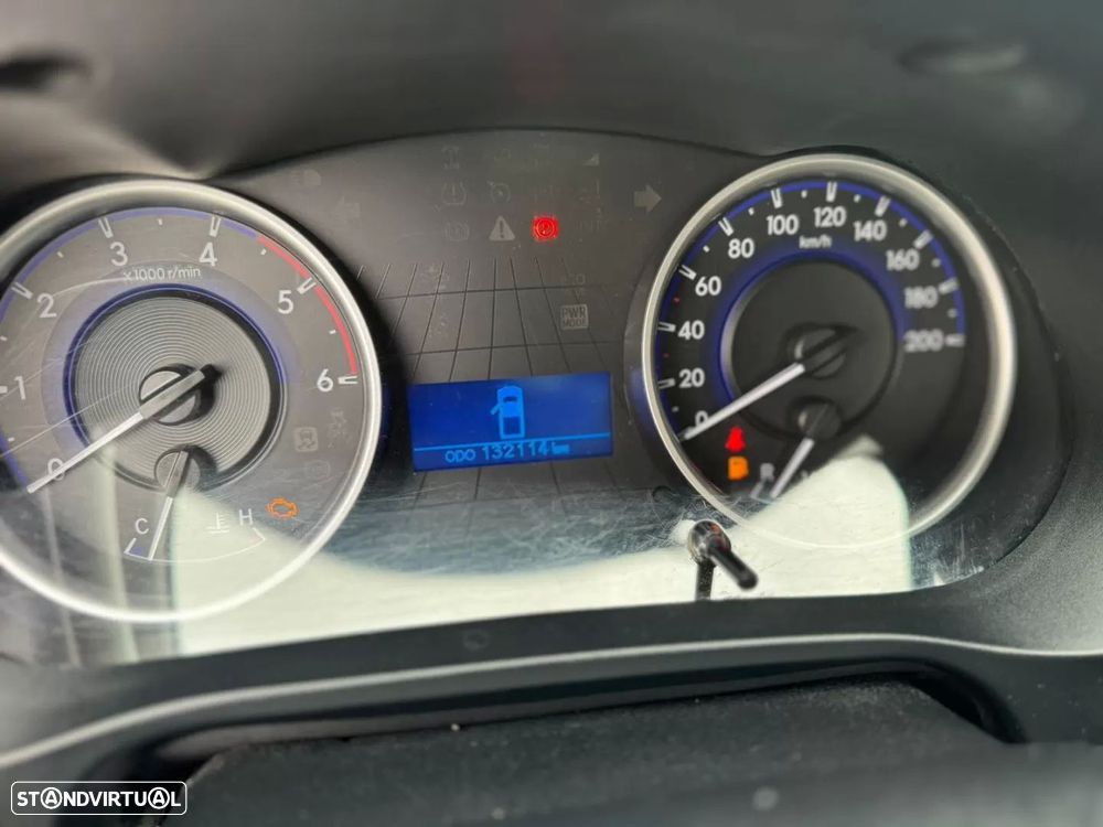 Toyota hilux 2.4 d-4d 4wd cs ch - 3