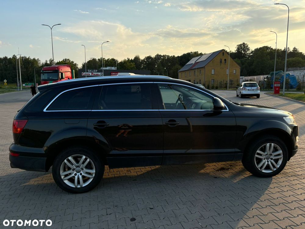 Audi Q7 - 2
