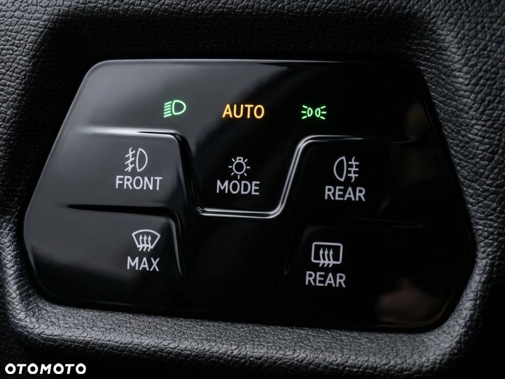 Cupra Formentor 1.5 e-Hybrid PHEV VZ DSG - 12