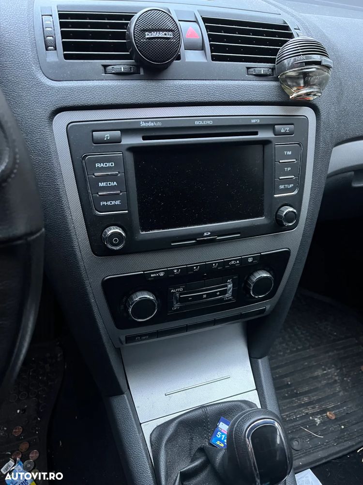 Dezmembrez Skoda Octavia 2 facelift alb 2012 1,8 TSI - 7