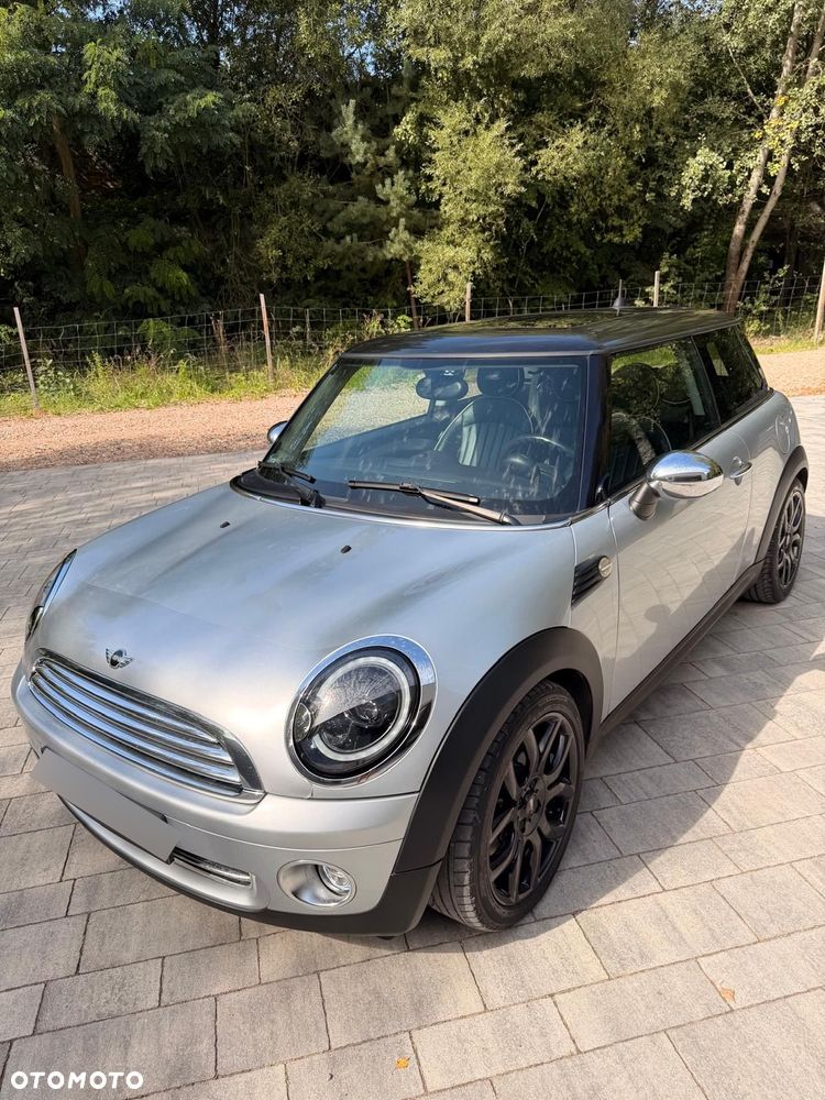 MINI Cooper Standard - 6