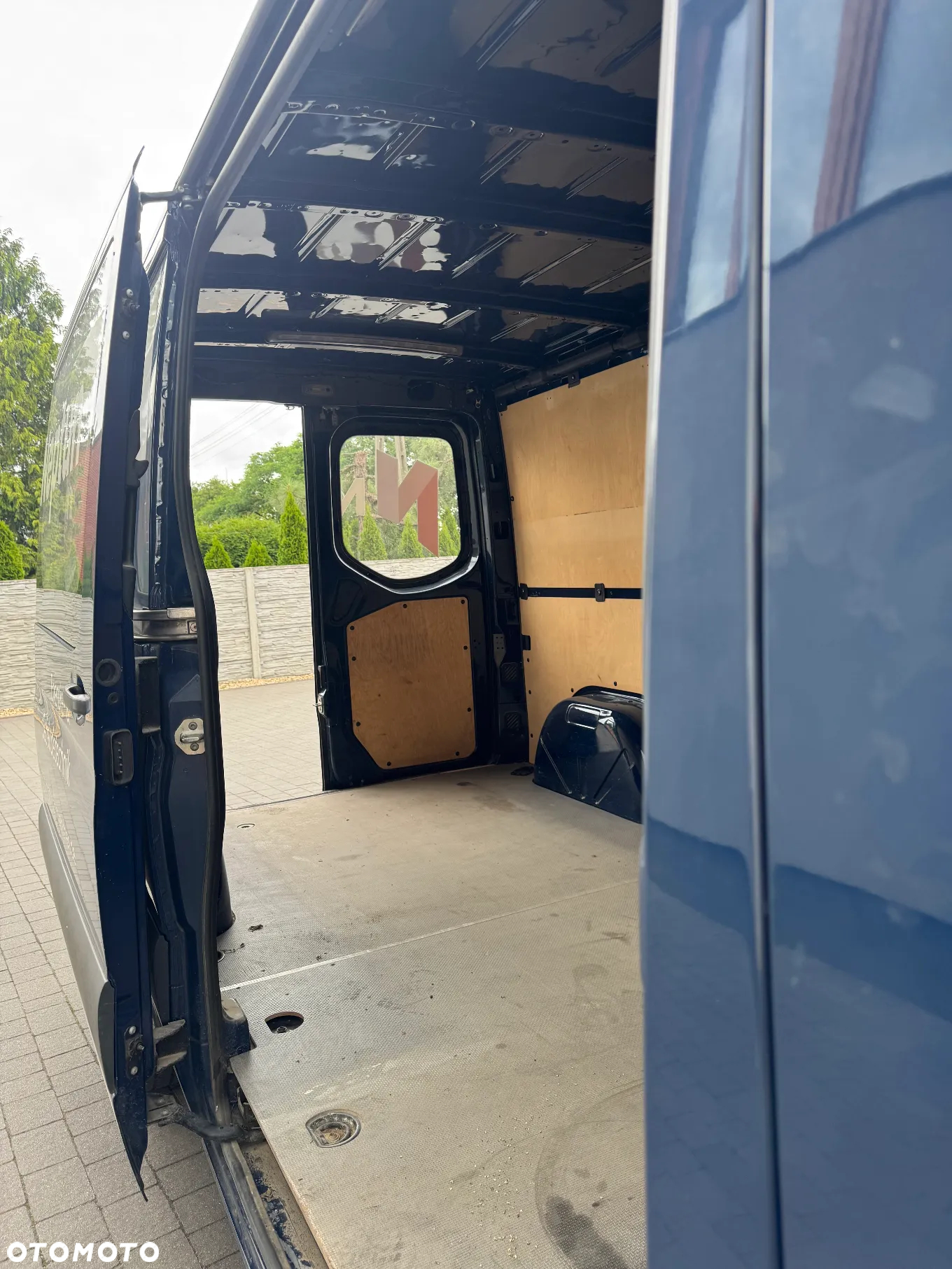 Mercedes-Benz sprinter - 9