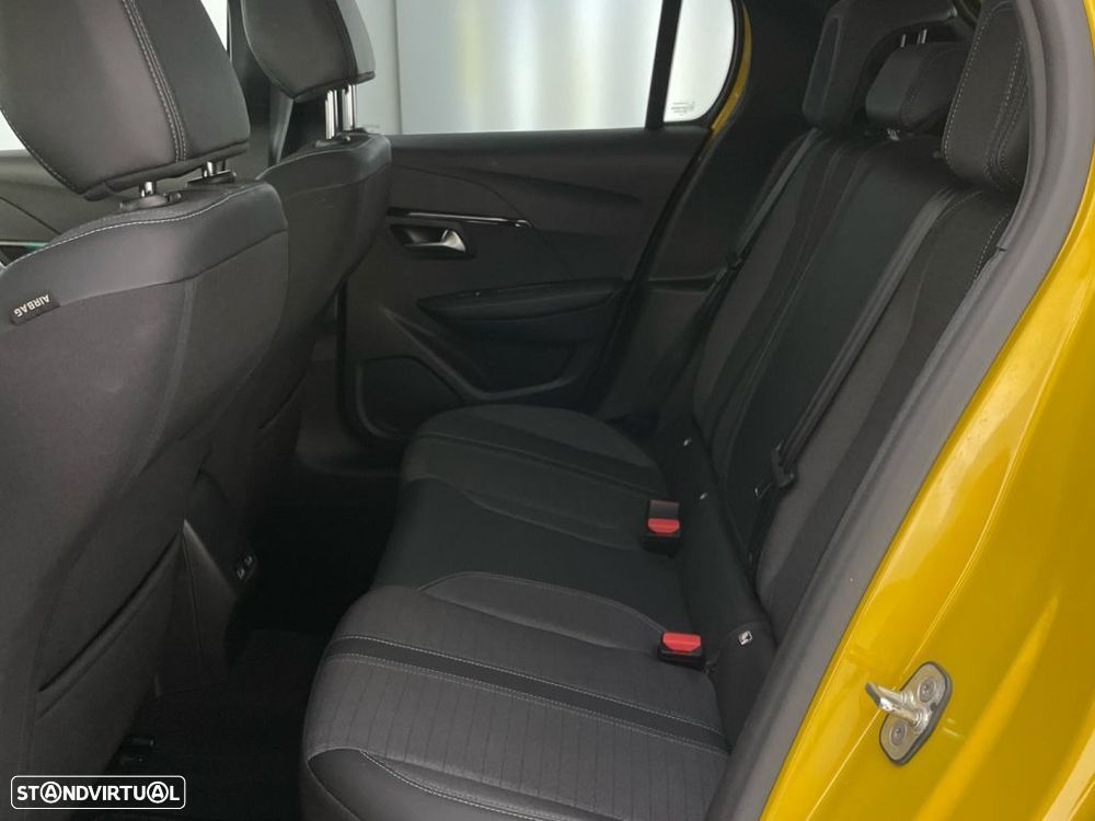 Peugeot 208 1.2 PureTech Allure - 12