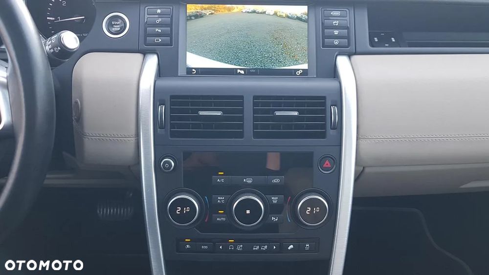 Land Rover Discovery Sport 2.0 TD4 HSE - 35