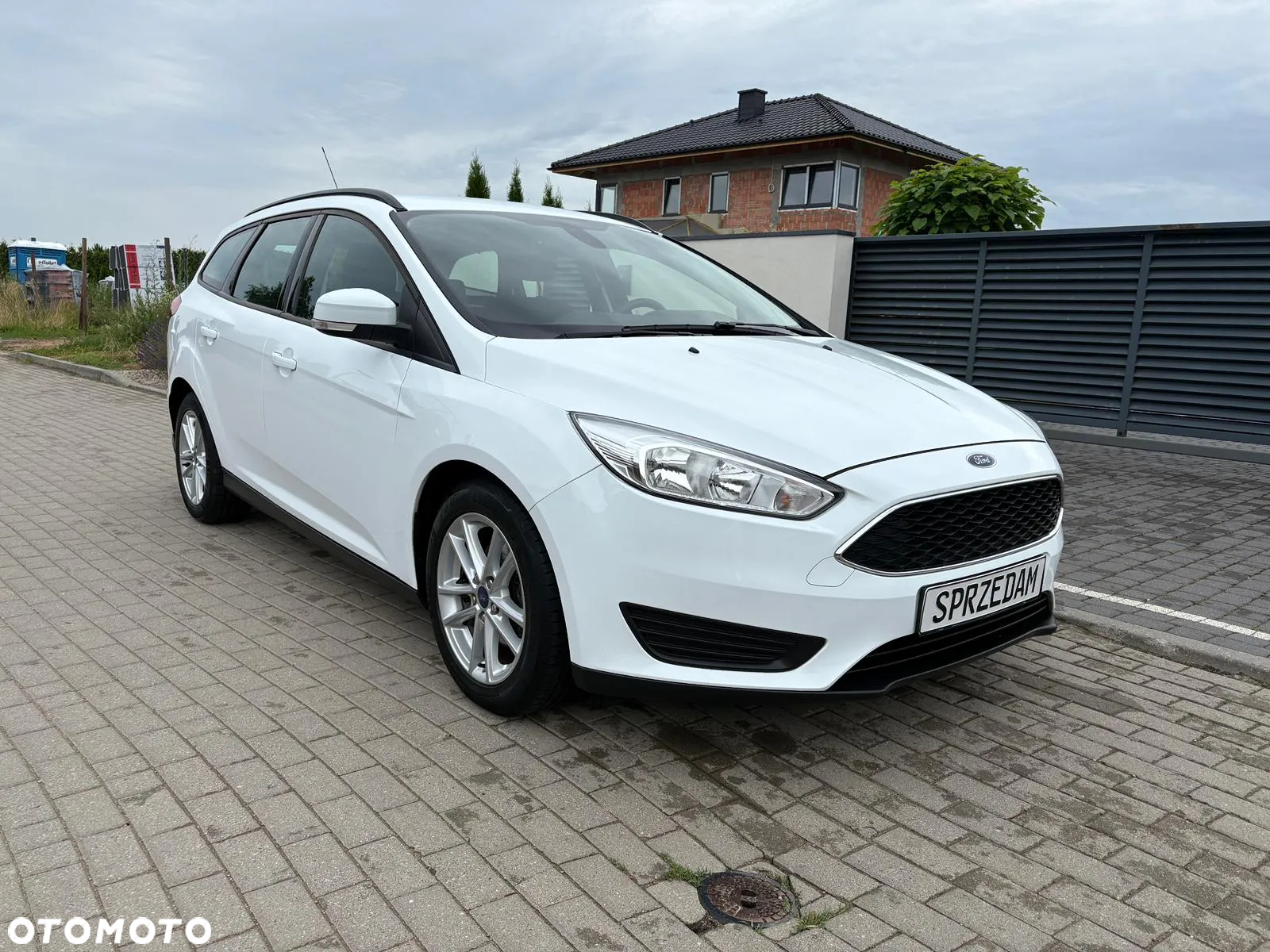 Ford Focus 1.0 EcoBoost 99g Edition Start - 2