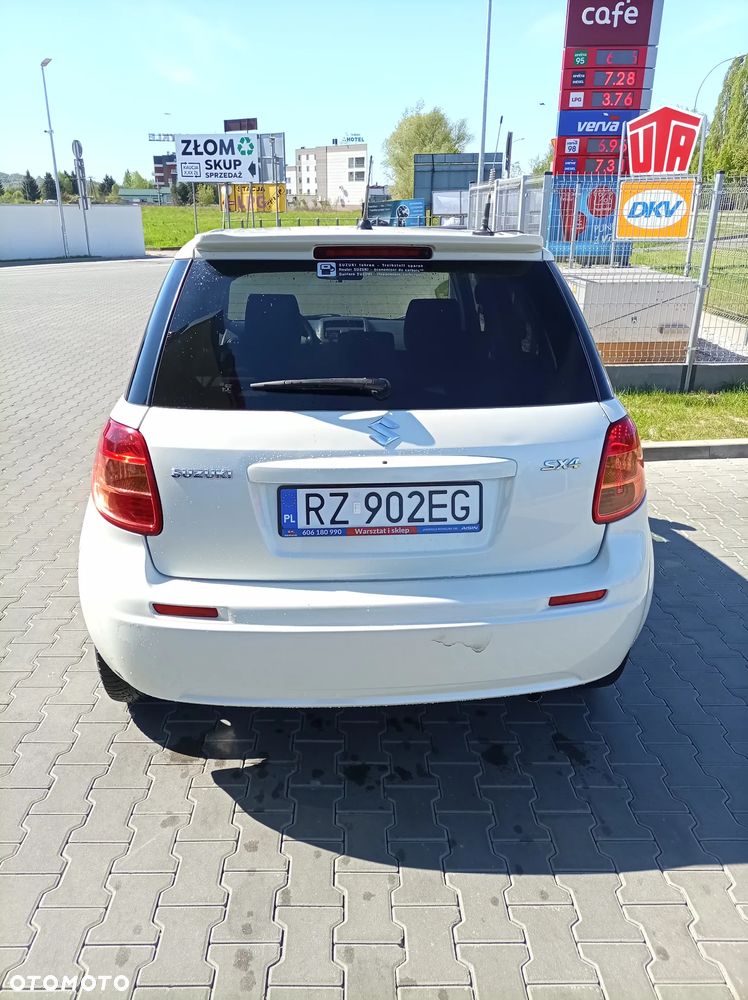 Suzuki SX4 1.6 GLX / Comfort - 3