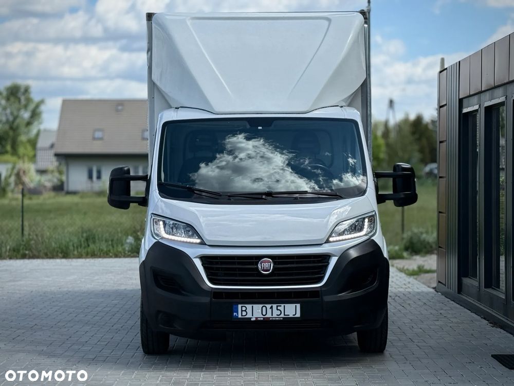 Fiat Ducato 2.3 131KM / Kontener 4,2m 8EP + Winda Palfinger 750kg / 250.476KM PRZEBIEG / 2019 ROK PRODUKCJI / ZAREJESTROWANY W PL / PO PRZEGLĄDZIE UDT / GOTOWY DO PRACY ! - 2
