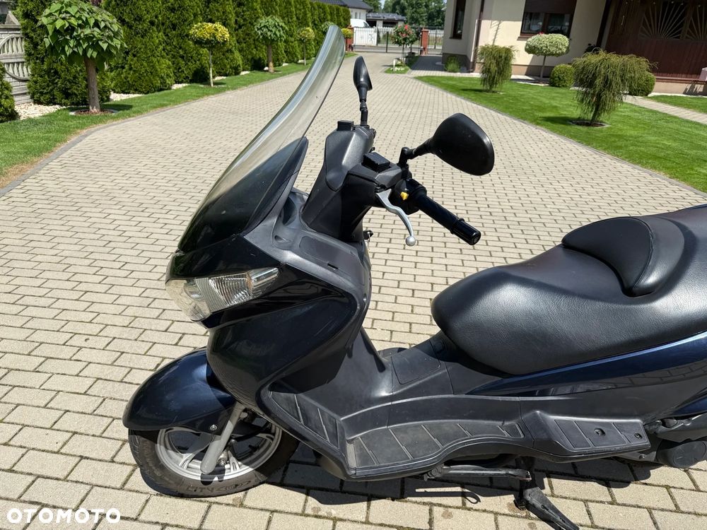 Suzuki Burgman - 2